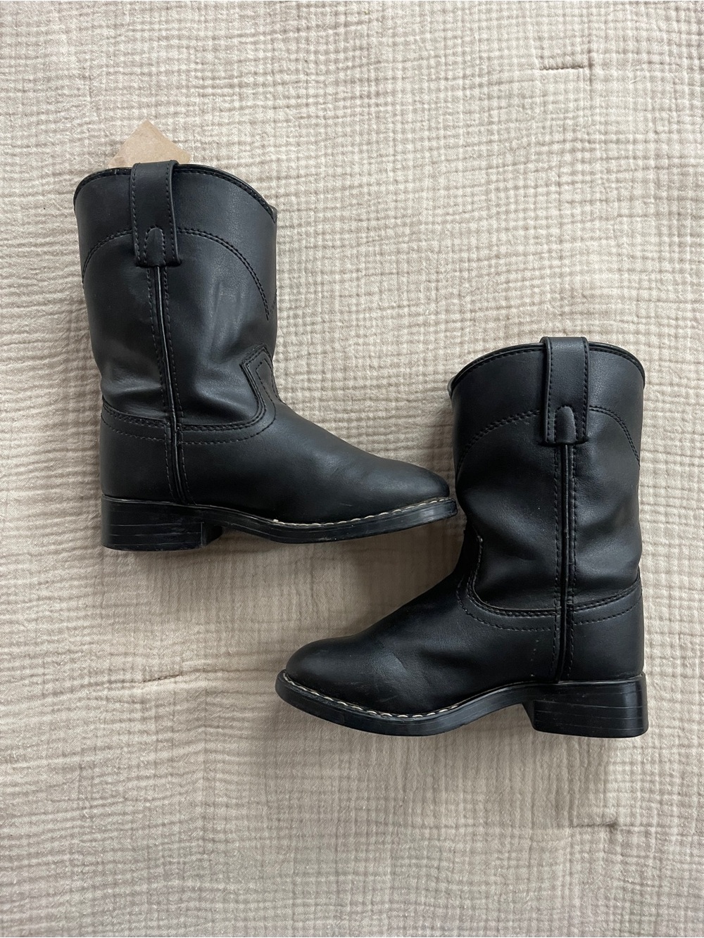 Smoky 🤠 Black Boots